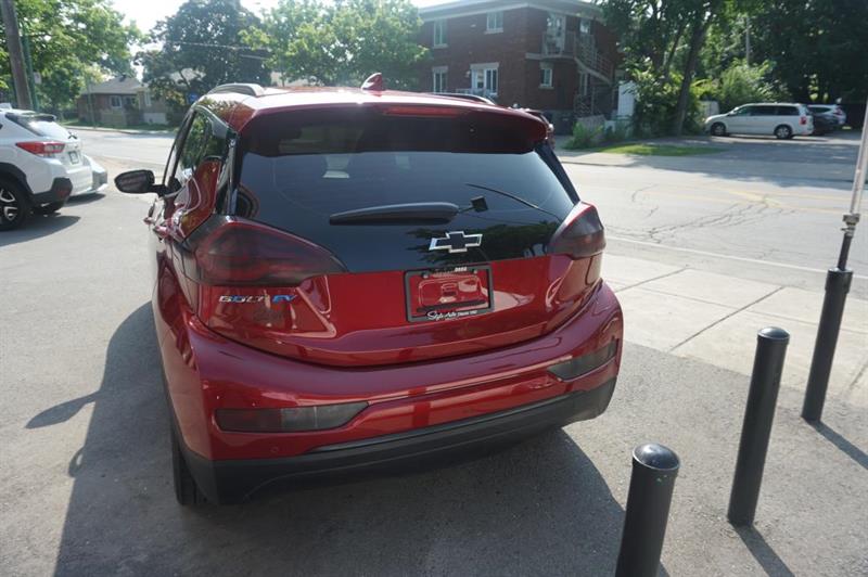 Chevrolet
Bolt EV
2021