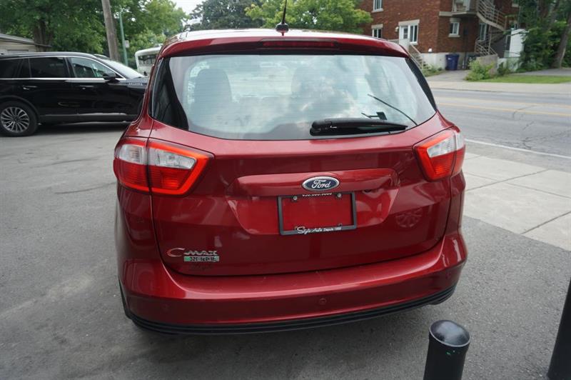 Ford
C-Max
2015