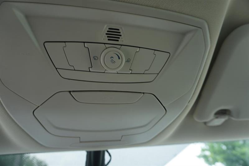 Ford
C-Max
2015